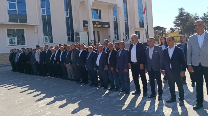 Demokrasinin Temeli Muhtarlardır