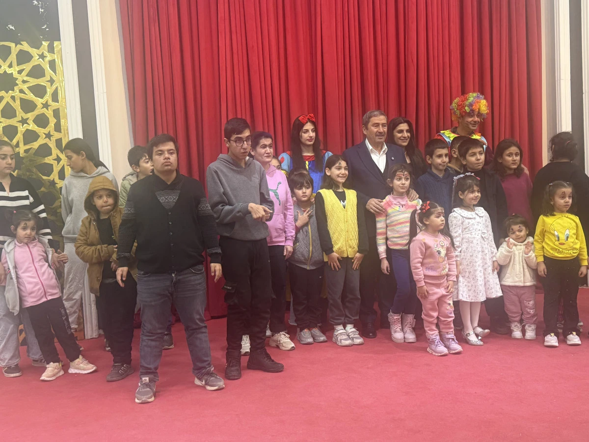 &Ouml;zel Bireylere &Ouml;zel İftar