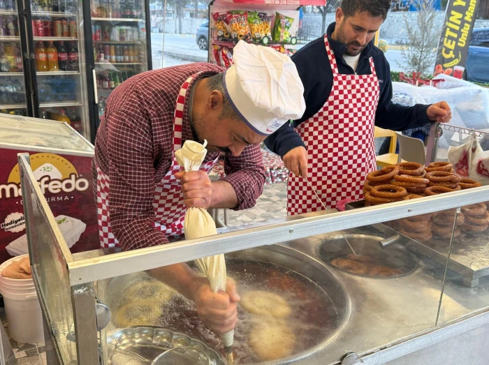 Ramazanın G&ouml;zdesi: Halka Tatlı