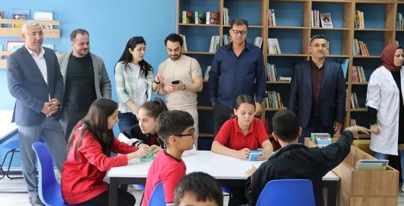 19'uncu Mavi Kütüphane Darende’ye