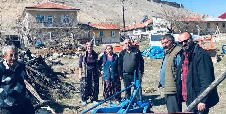 Ağılbaşı’na hizmet için yola çıktı