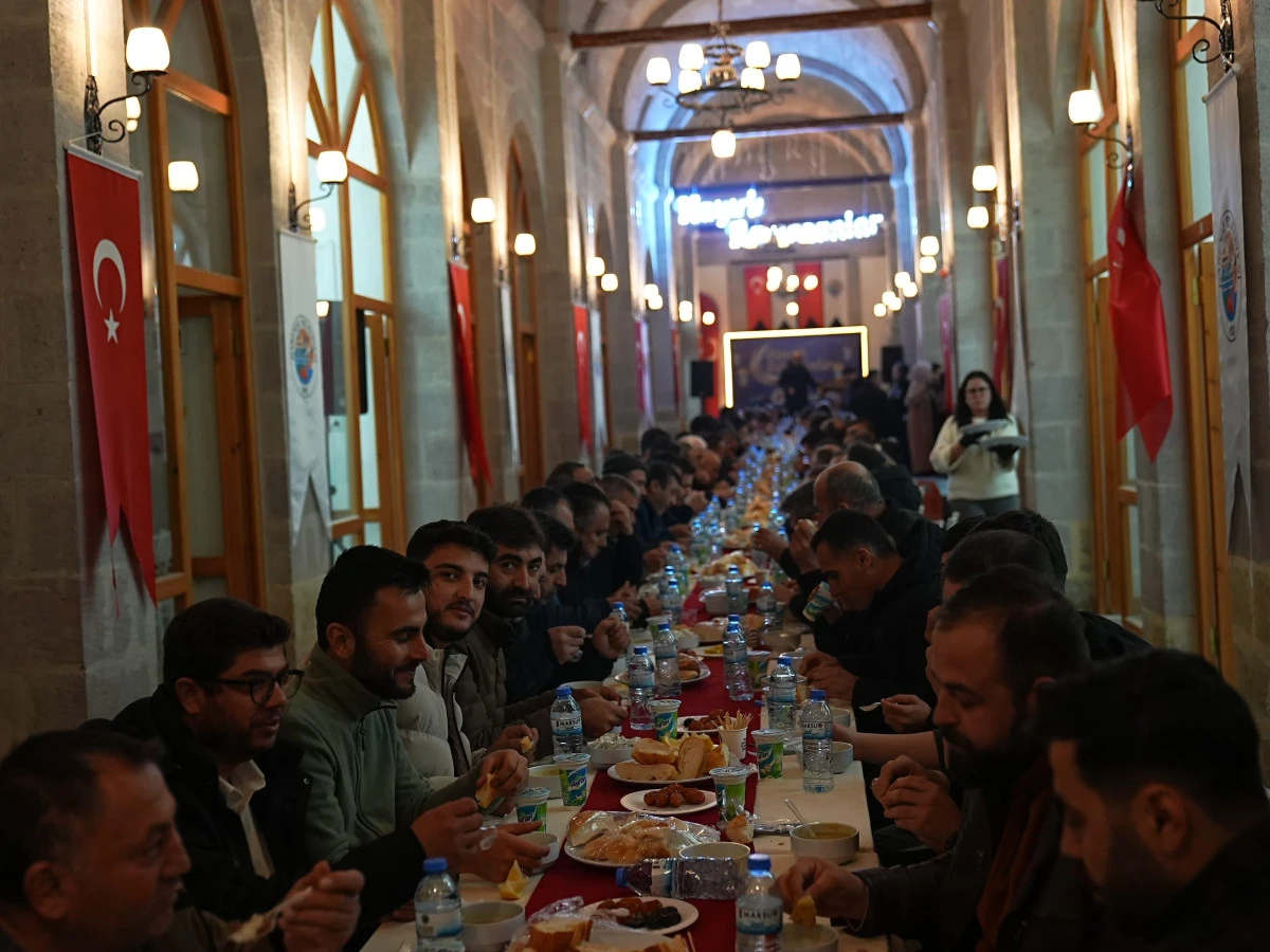 Darende Belediyesi İftarda Buluştu