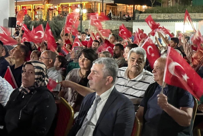 Darende Tek Yürek Oldu!