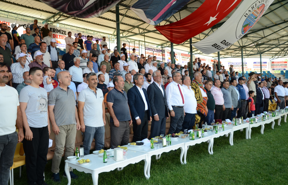 Darende’de Başpehlivan  Rıza Yıldırım Oldu