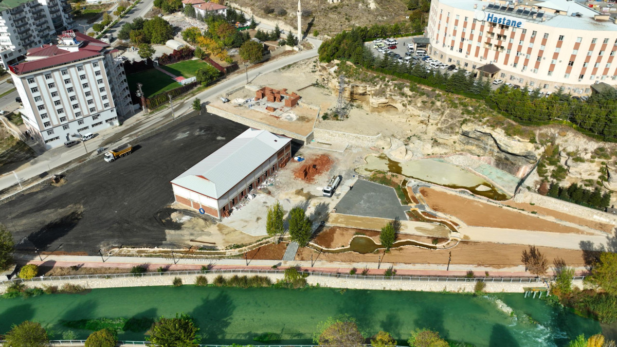 Darende’ye düğün salonu, cafe ve park
