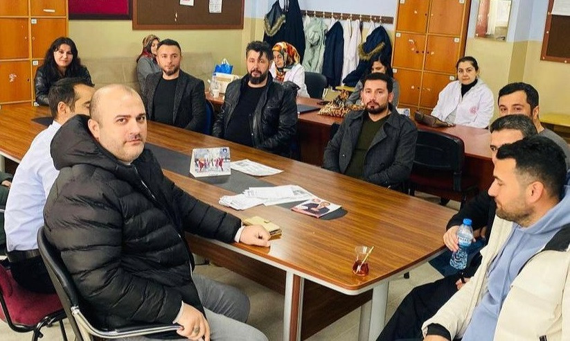 Kaya, Koli Değil İş İstiyorlar