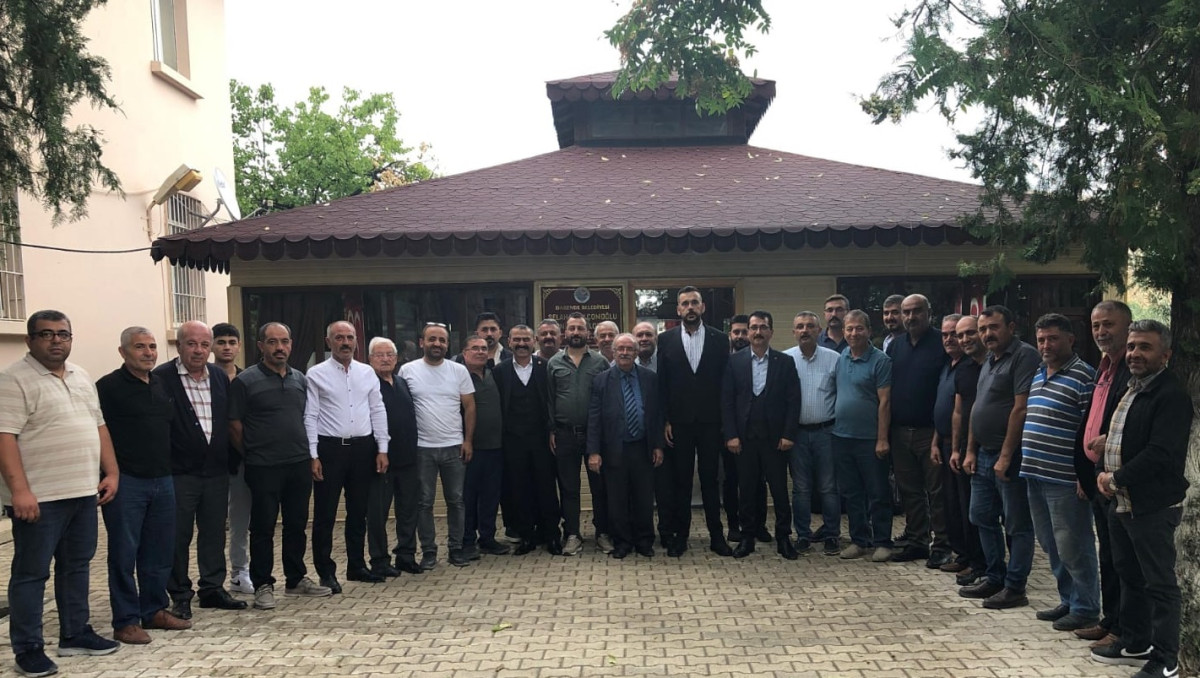 MHP’de Bilgilendirme Toplantısı