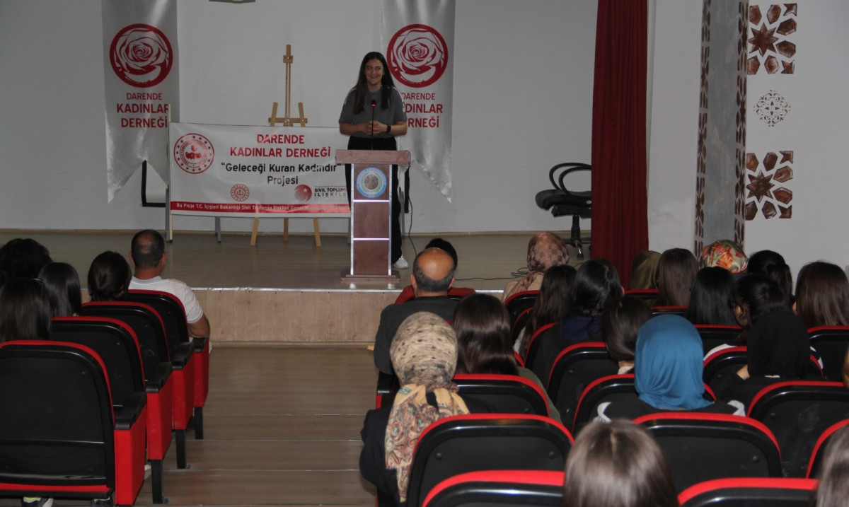 Milli sporcu Aslı Demir, Darende’de