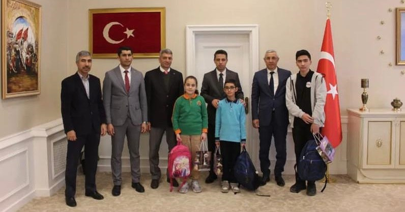Minikler, kütüphaneyle tanıştı