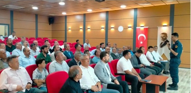 Muhtarlara hizmet içi eğitim