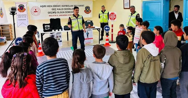 Okullarda Trafik Eğitimi