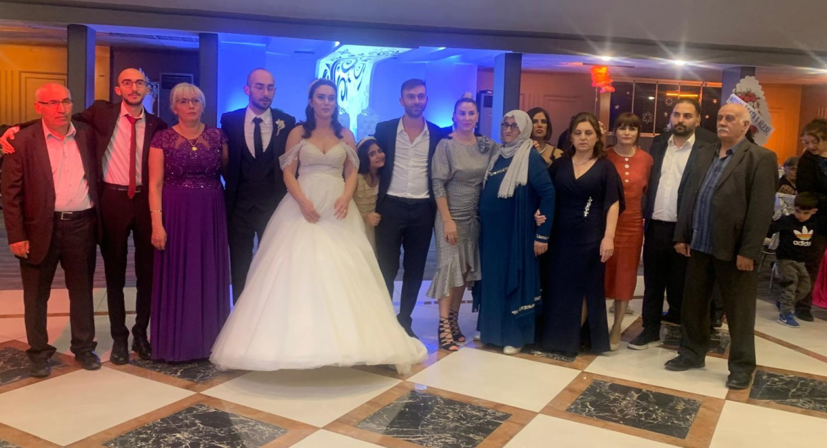 Onur ve Başak dünyaevine girdi